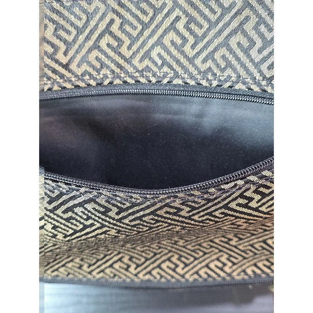 Liz Claiborne **** imperfection
